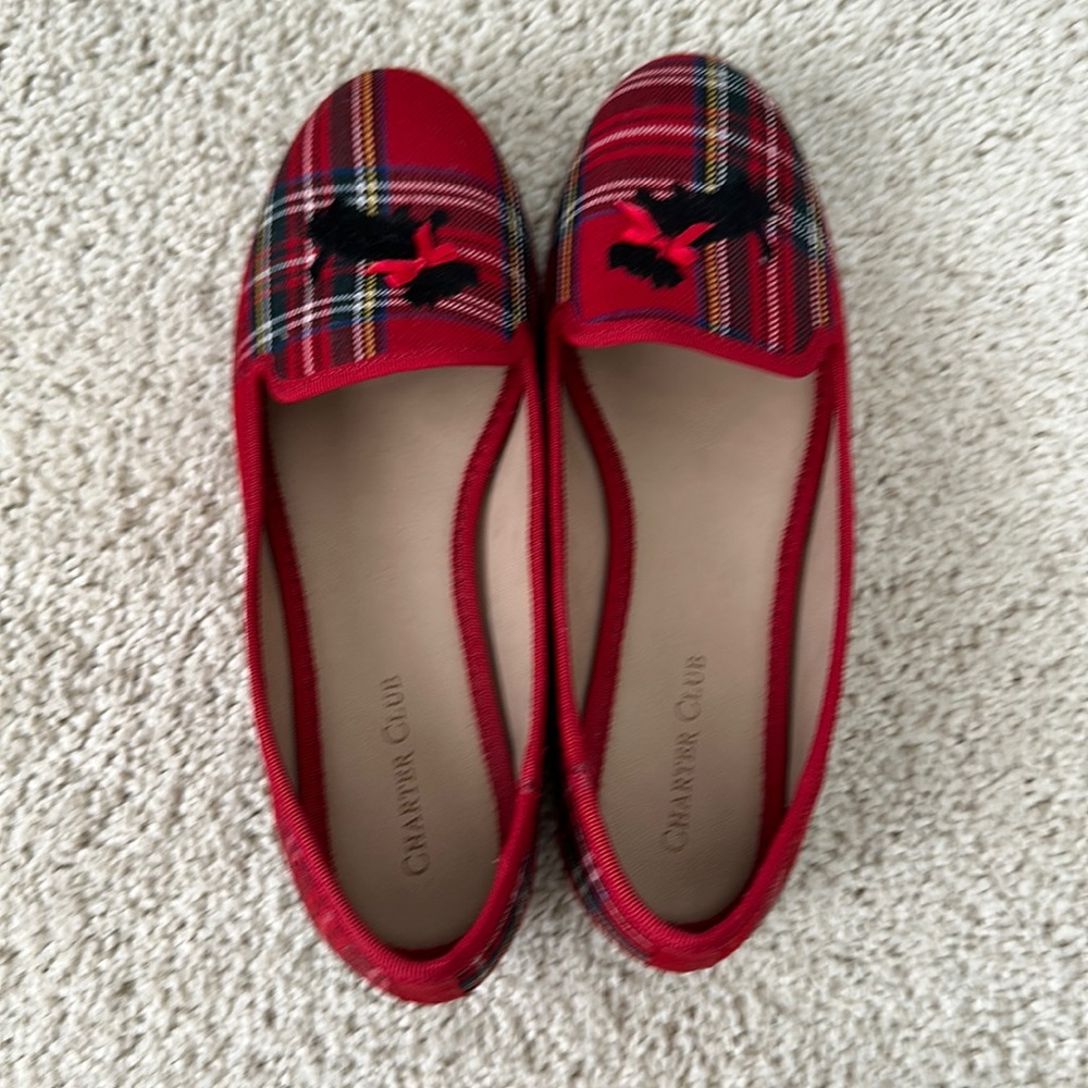 RED SCOTTIE DOG Charter club Size 6 red plaid flat